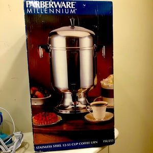 Farberware millennium coffee urn 12-55 cups